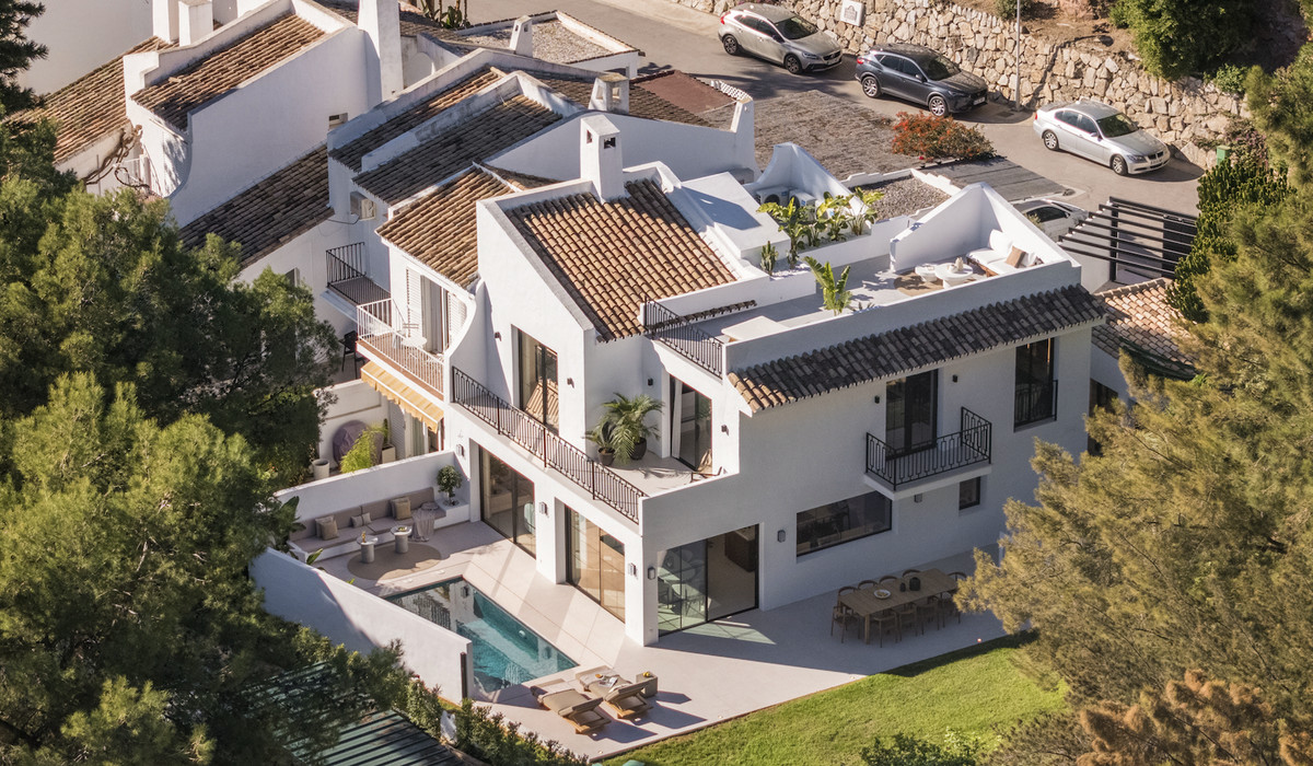 Se vende Pareada de 5 dormitorios en Costa Del Sol, Málaga, España