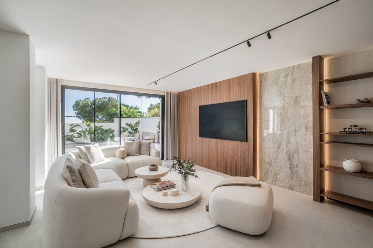 Se vende Pareada de 5 dormitorios en Costa Del Sol, Málaga, España