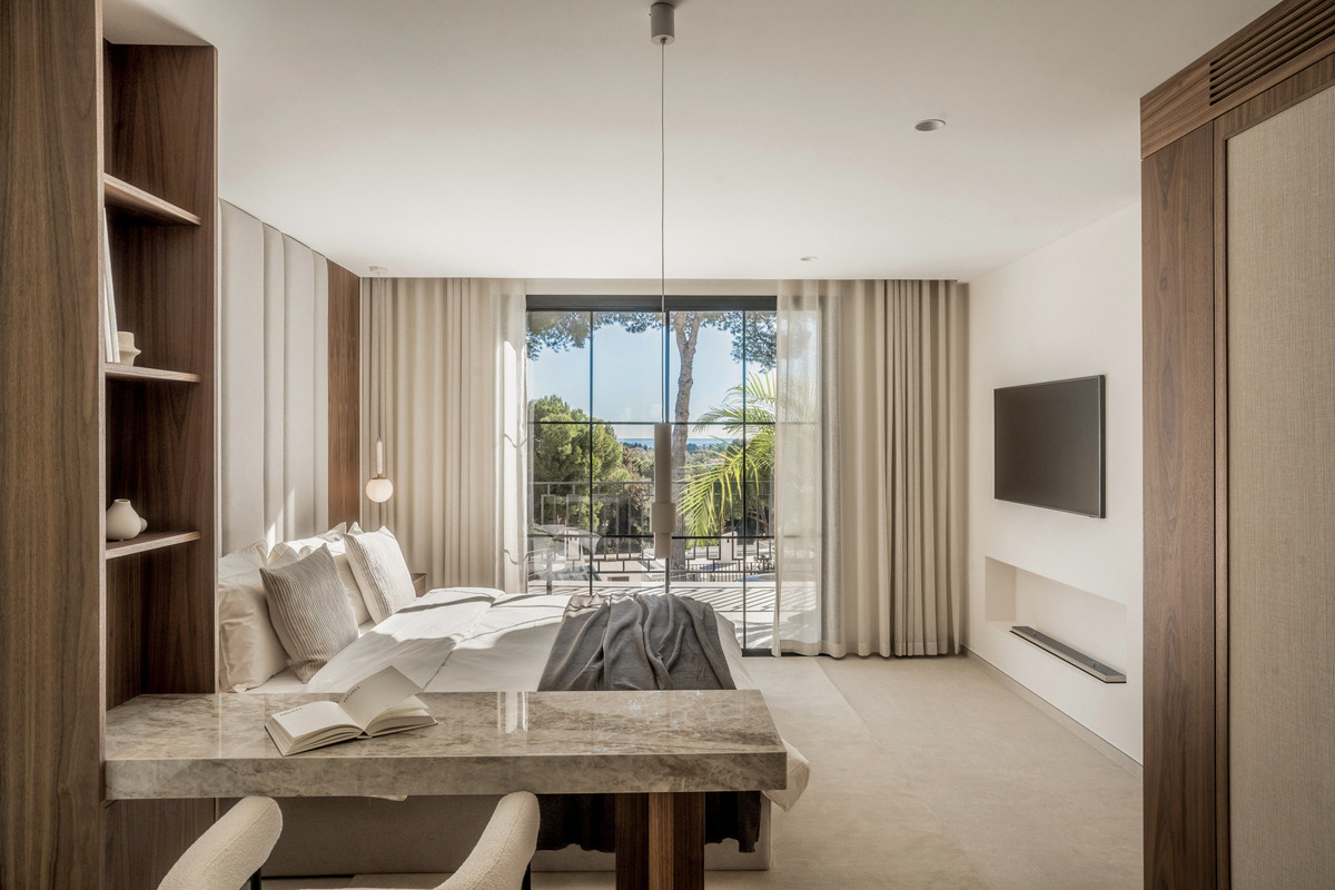 Se vende Pareada de 5 dormitorios en Costa Del Sol, Málaga, España