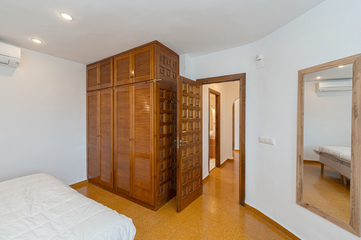 5 Bed Townhouse for sale in Javea Costa Blanca, Alicante, Spain