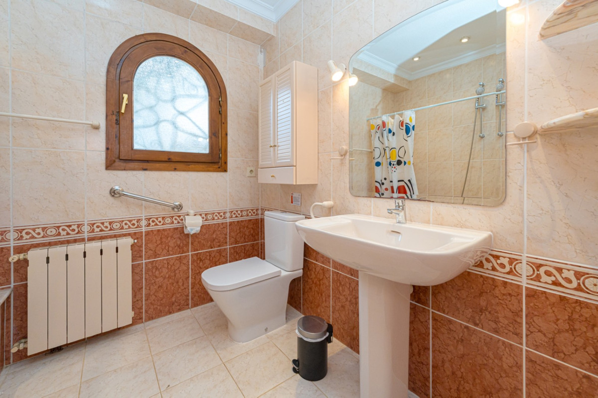 5 Bed Townhouse for sale in Javea Costa Blanca, Alicante, Spain