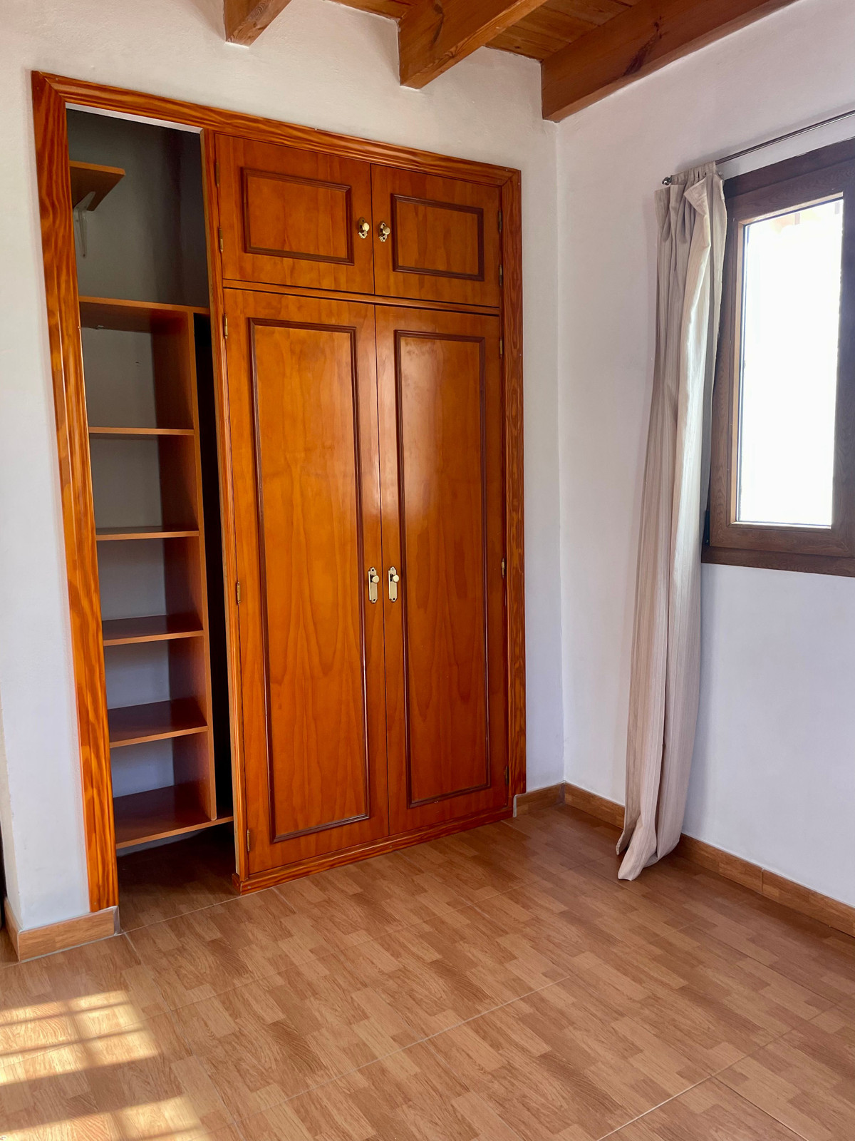 Se vende Finca - Cortijo de 3 dormitorios en Costa Del Sol, Málaga, España