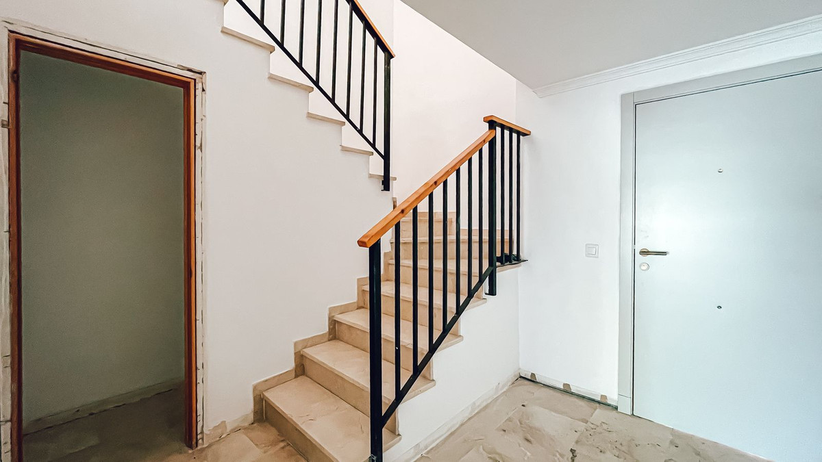 3 Bed Apartment for sale in Guadalmina Alta Costa Del Sol, Málaga, Spain