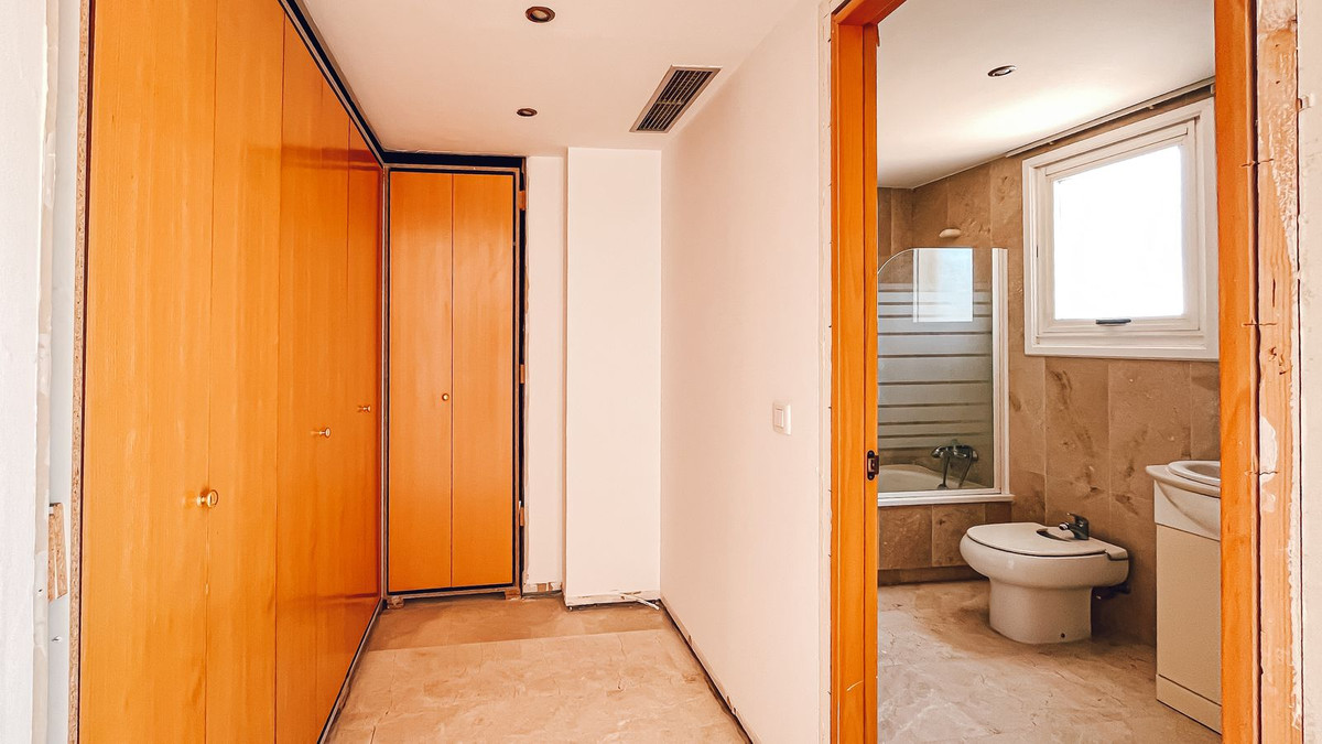 3 Bed Apartment for sale in Guadalmina Alta Costa Del Sol, Málaga, Spain