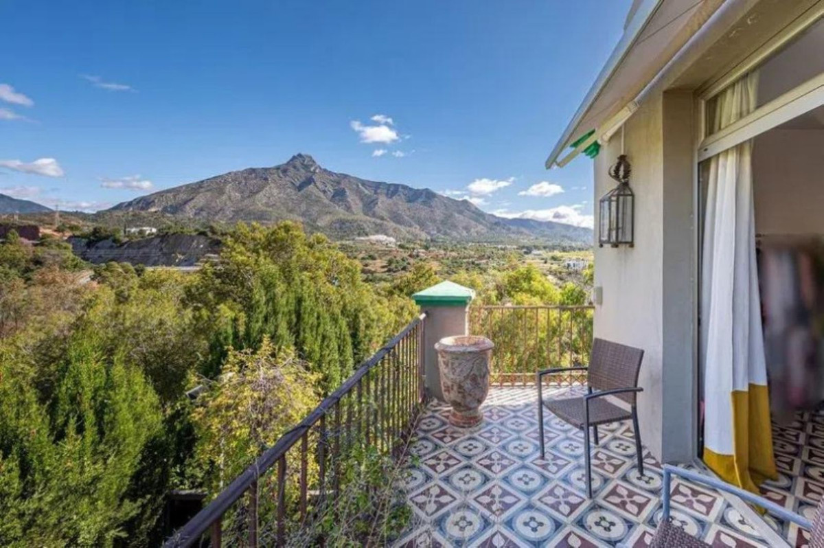 Se vende Villa - Chalet de 5 dormitorios en Costa Del Sol, Málaga, España