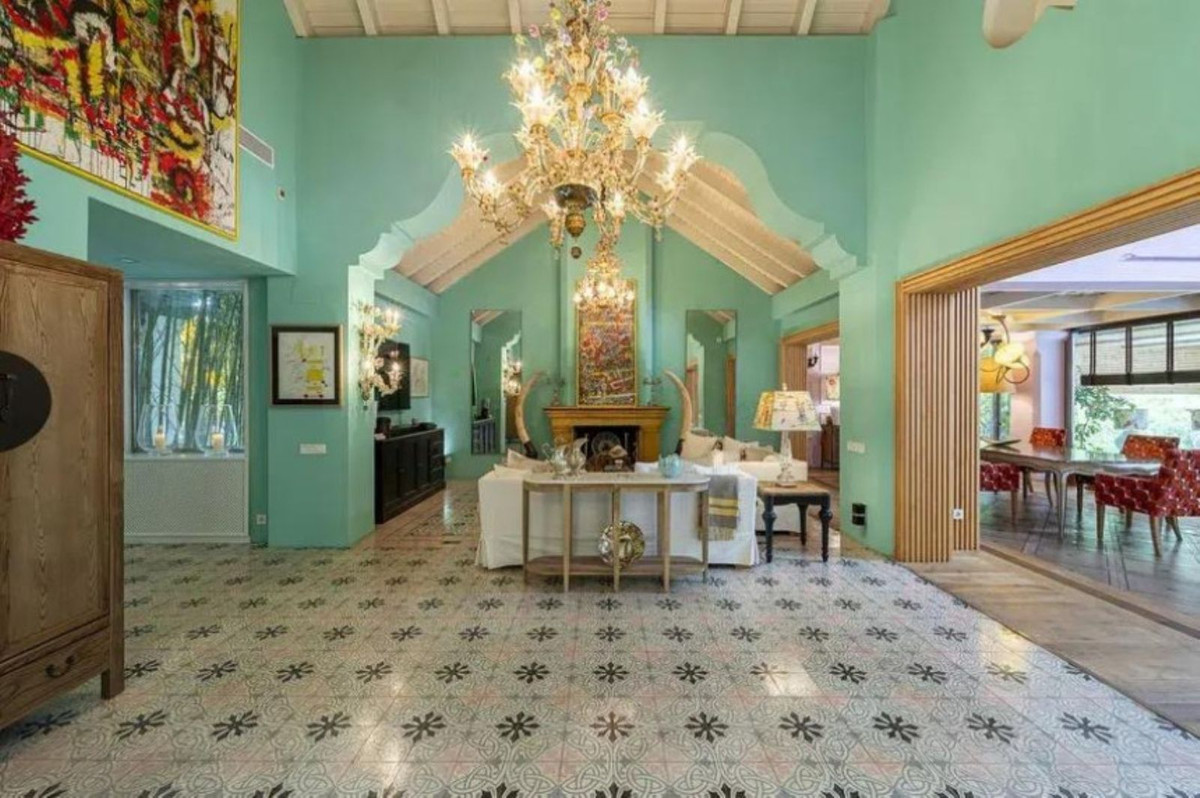 Se vende Villa - Chalet de 5 dormitorios en Costa Del Sol, Málaga, España