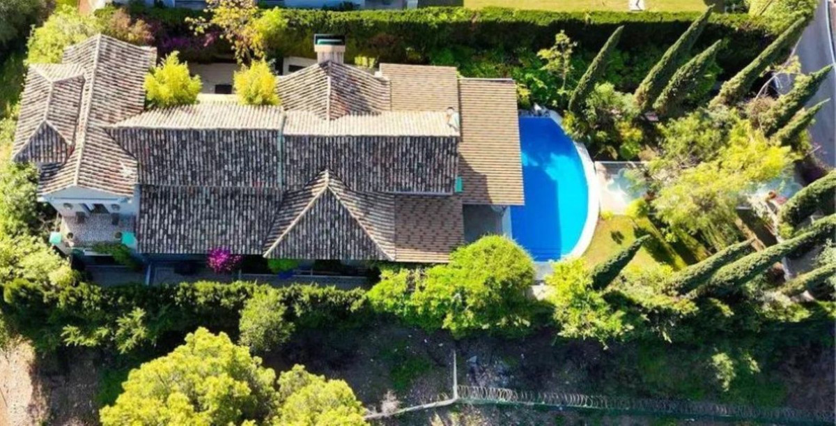 Se vende Villa - Chalet de 5 dormitorios en Costa Del Sol, Málaga, España
