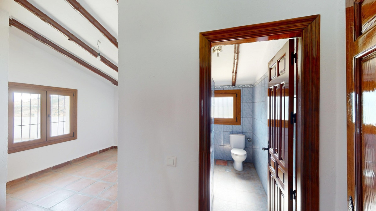 Se vende Villa - Chalet de 3 dormitorios en Costa Del Sol East, Málaga, España