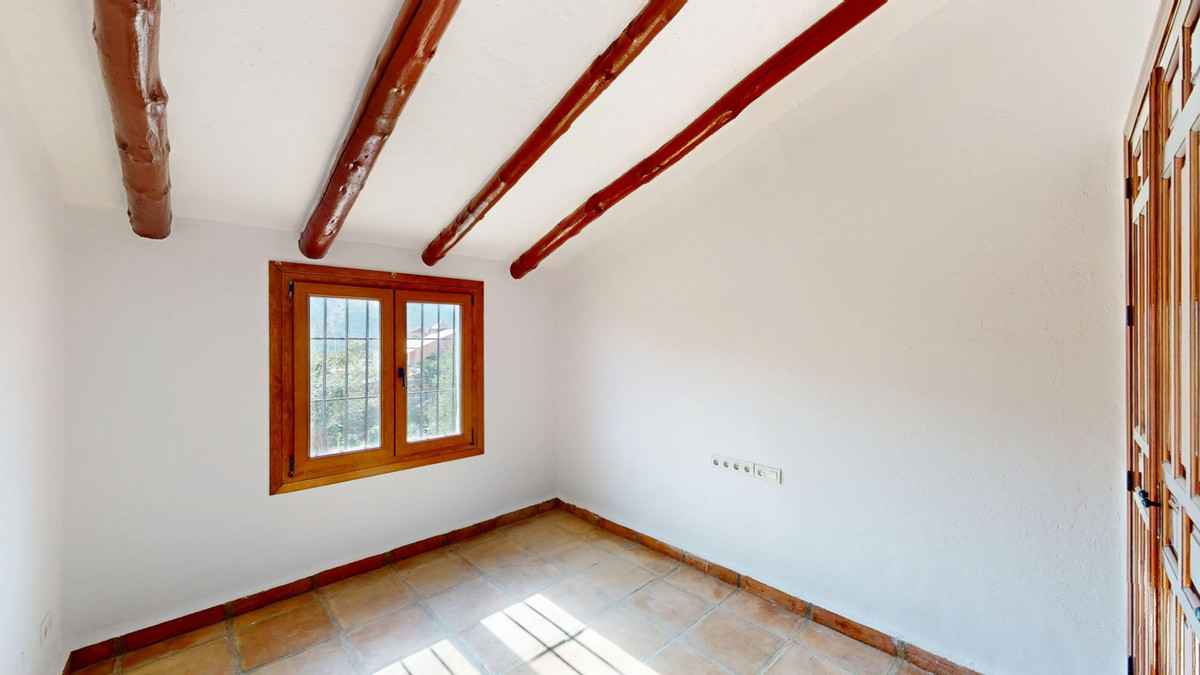 Se vende Villa - Chalet de 3 dormitorios en Costa Del Sol East, Málaga, España