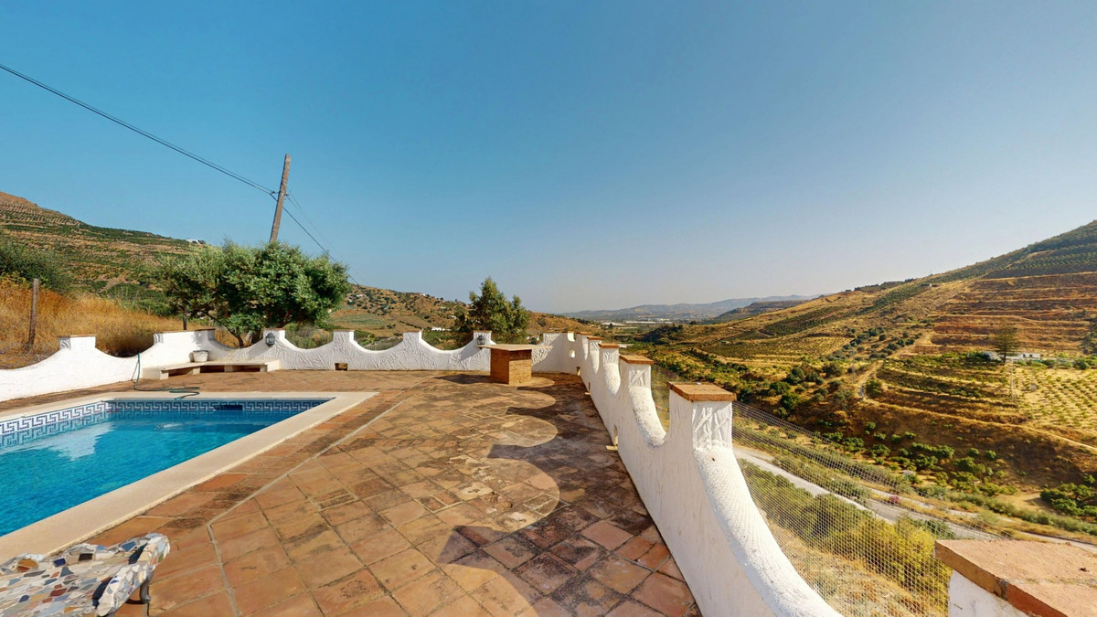 Se vende Villa - Chalet de 3 dormitorios en Costa Del Sol East, Málaga, España