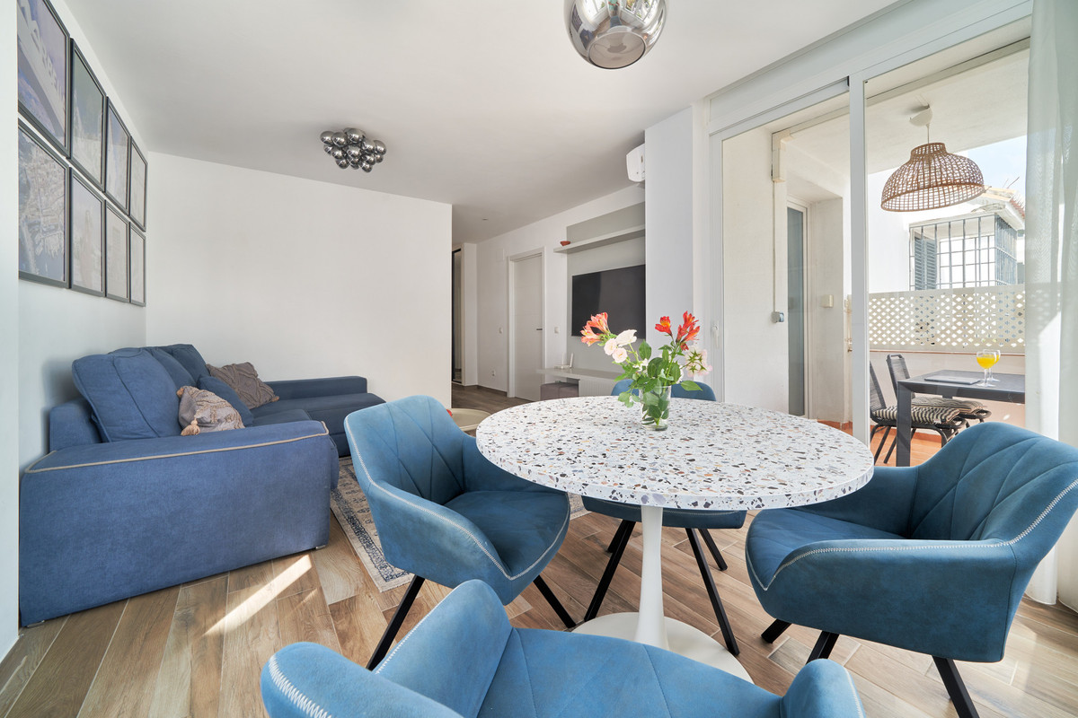 2 Bed Apartment for sale in Elviria Costa Del Sol, Málaga, Spain