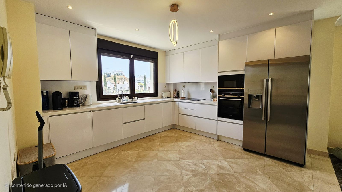 3 Bed Townhouse for sale in Estepona Costa Del Sol, Málaga, Spain