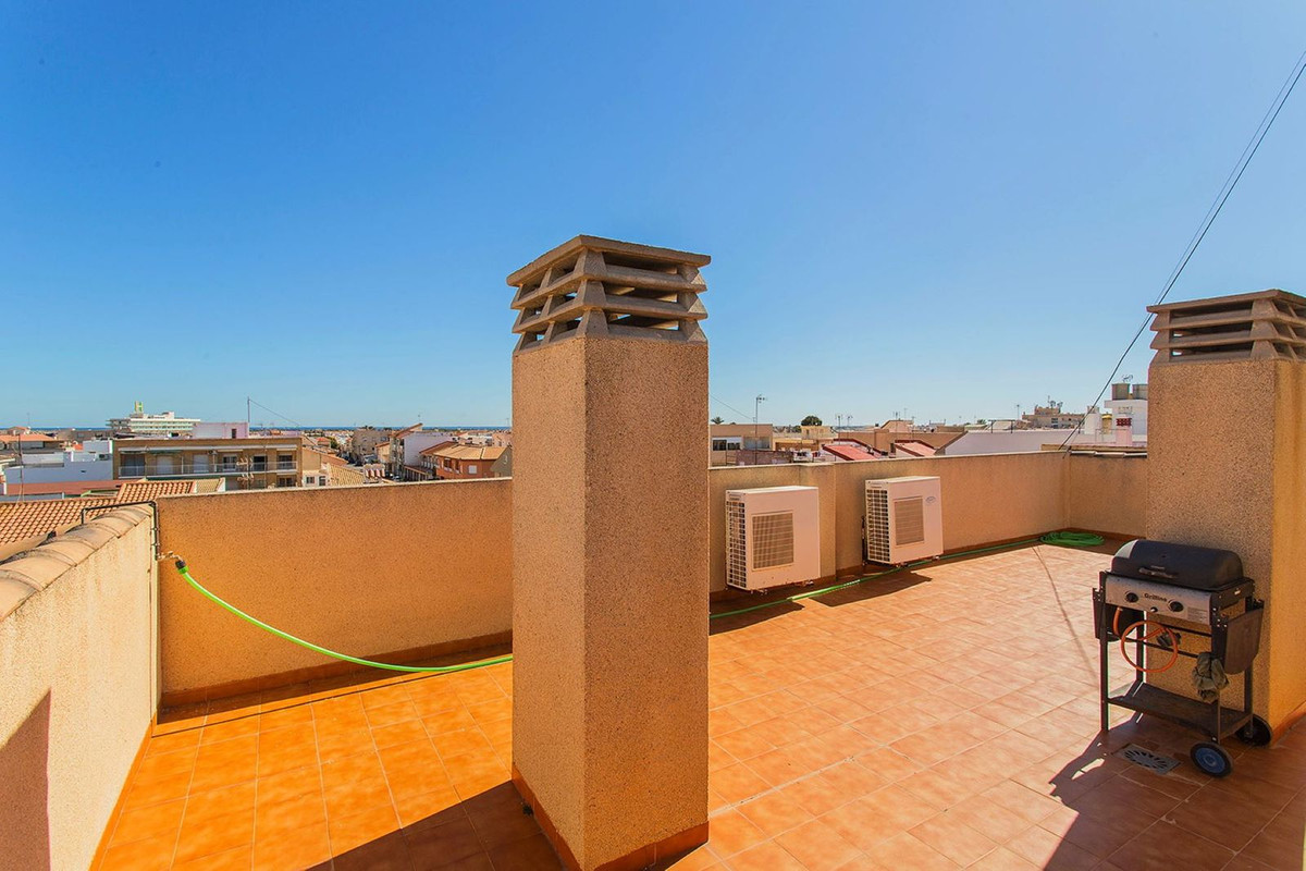 Se vende Apartamento Planta Media de 2 dormitorios en Costa Calida, Murcia, España