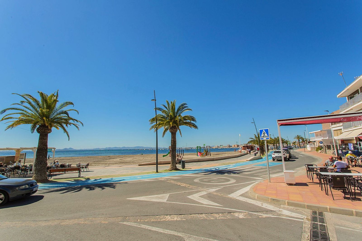 Se vende Apartamento Planta Media de 2 dormitorios en Costa Calida, Murcia, España