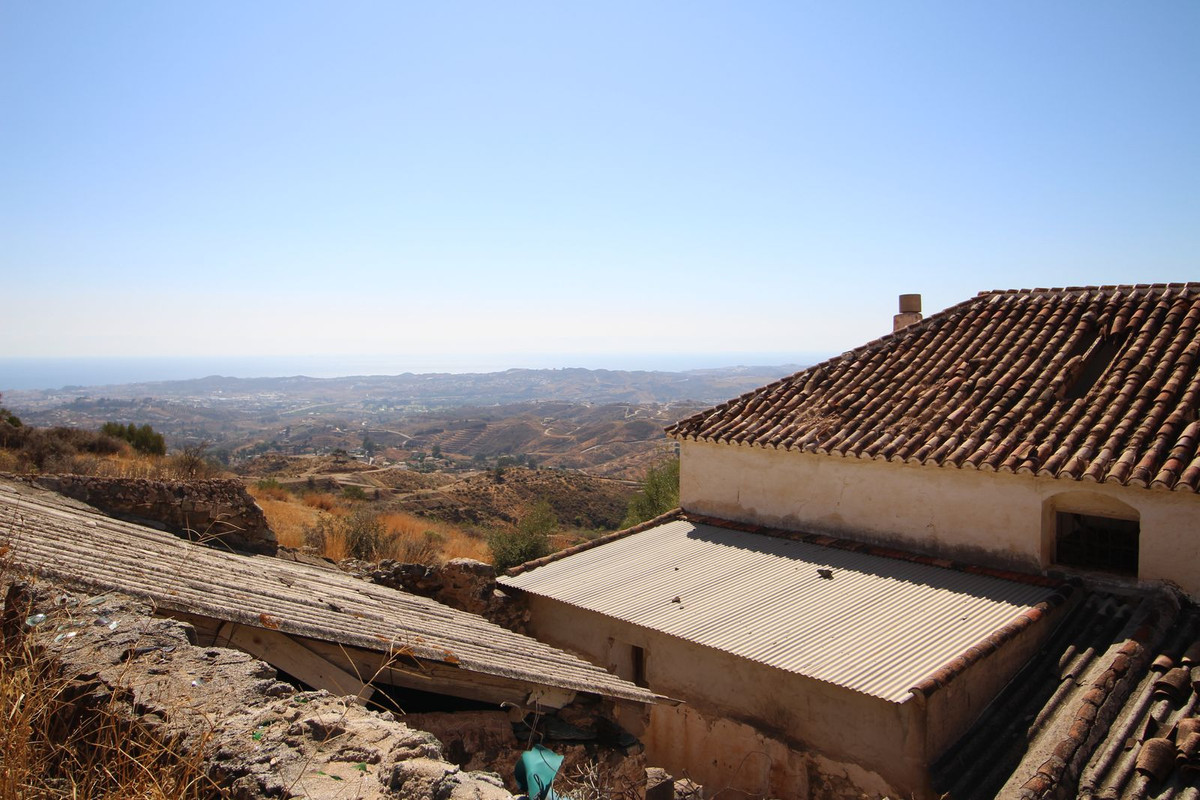 3 Bed Townhouse for sale in Mijas Costa Del Sol, Málaga, Spain