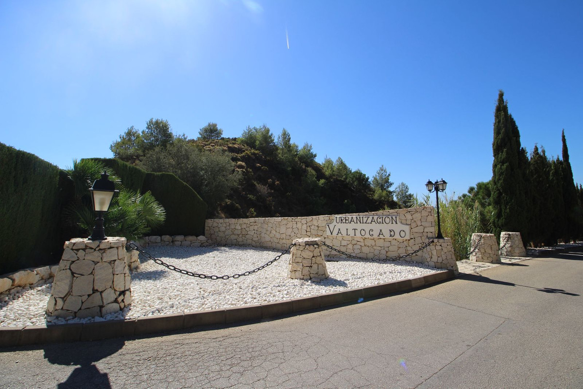 3 Bed Townhouse for sale in Mijas Costa Del Sol, Málaga, Spain