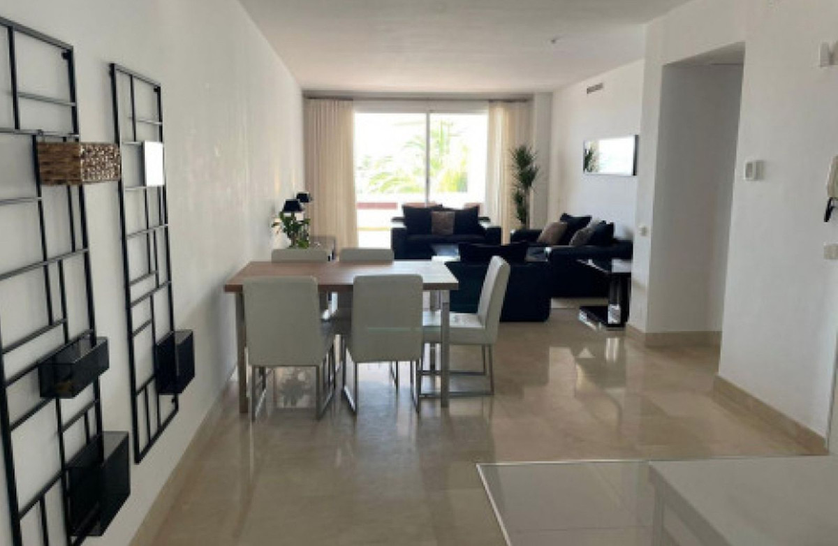 Se vende Apartamento Planta Baja de 2 dormitorios en Costa Del Sol, Málaga, España