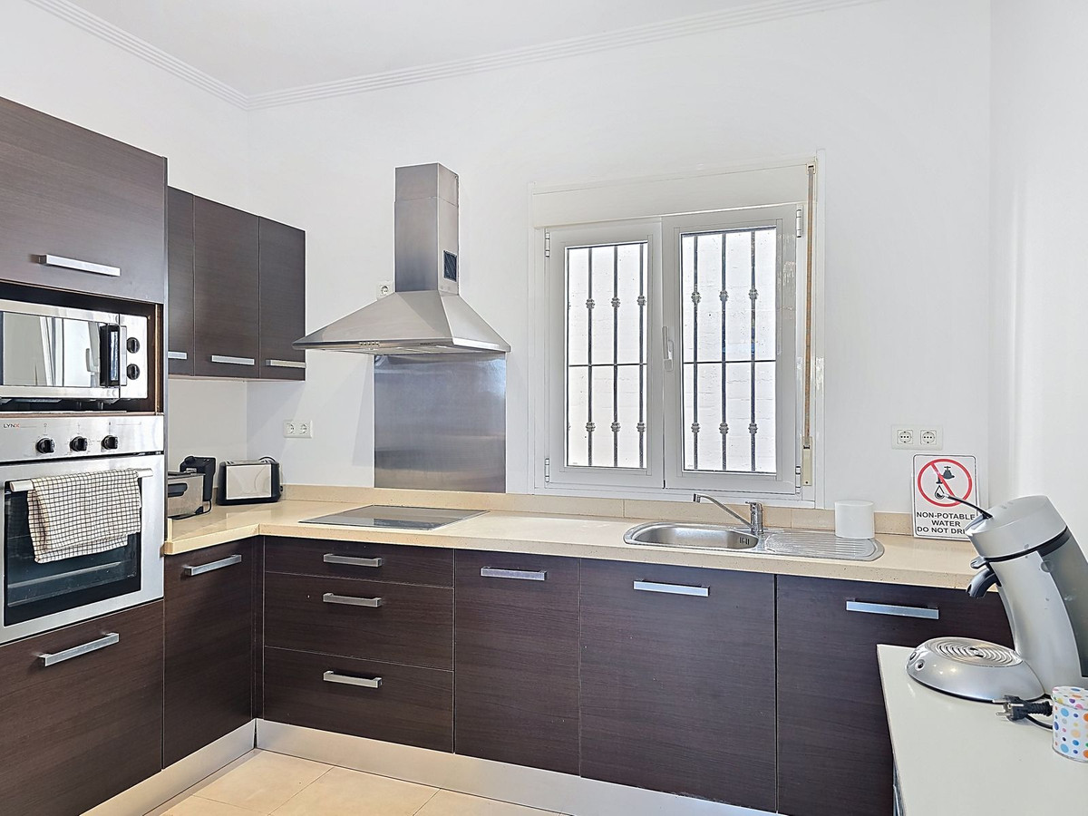 3 Bed Townhouse for sale in Arenas Costa Del Sol East, Málaga, Spain