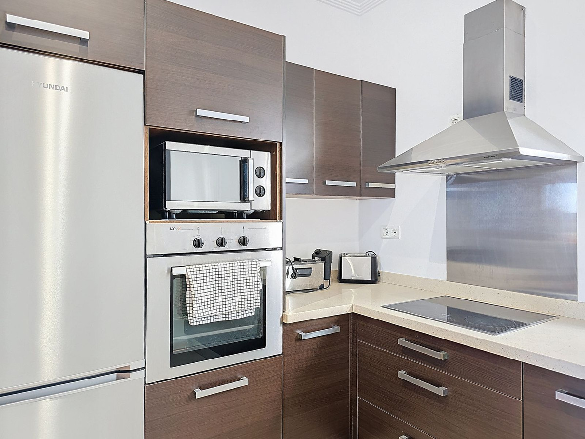 3 Bed Townhouse for sale in Arenas Costa Del Sol East, Málaga, Spain