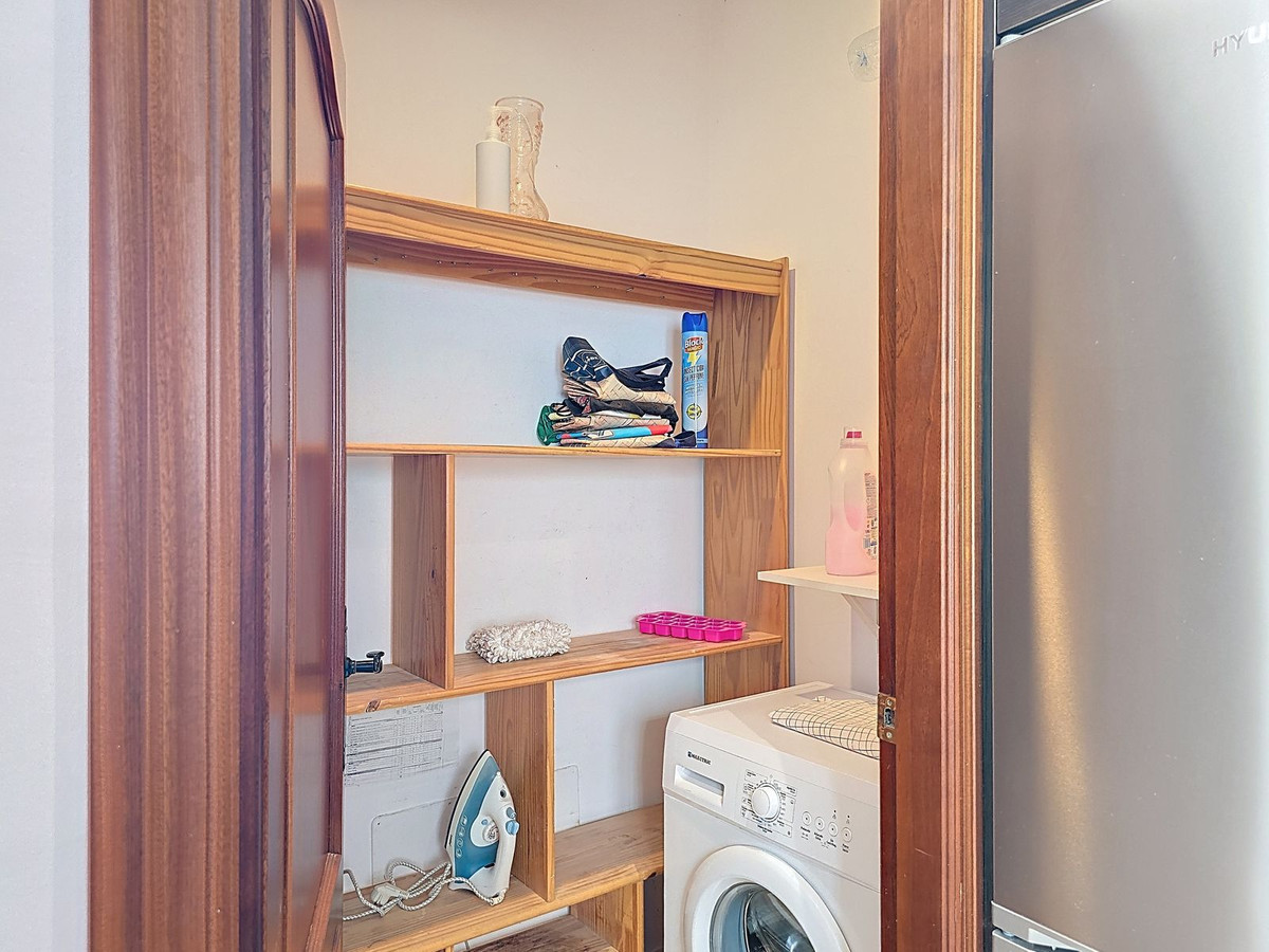 3 Bed Townhouse for sale in Arenas Costa Del Sol East, Málaga, Spain