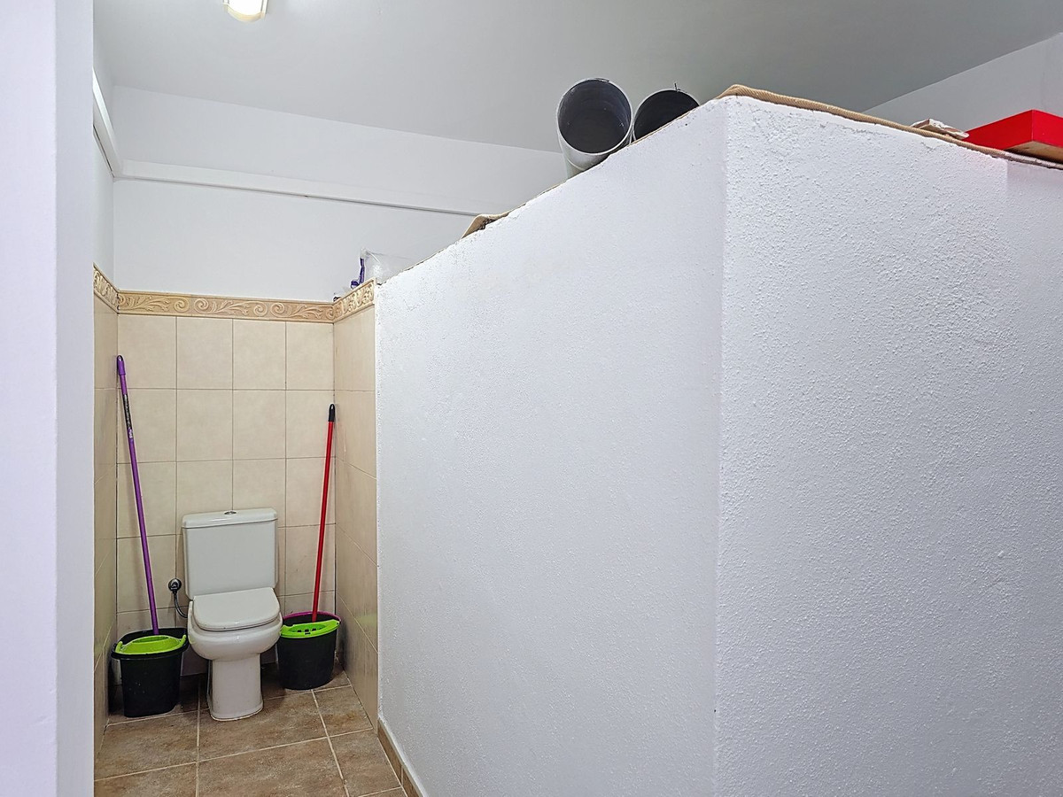 3 Bed Townhouse for sale in Arenas Costa Del Sol East, Málaga, Spain