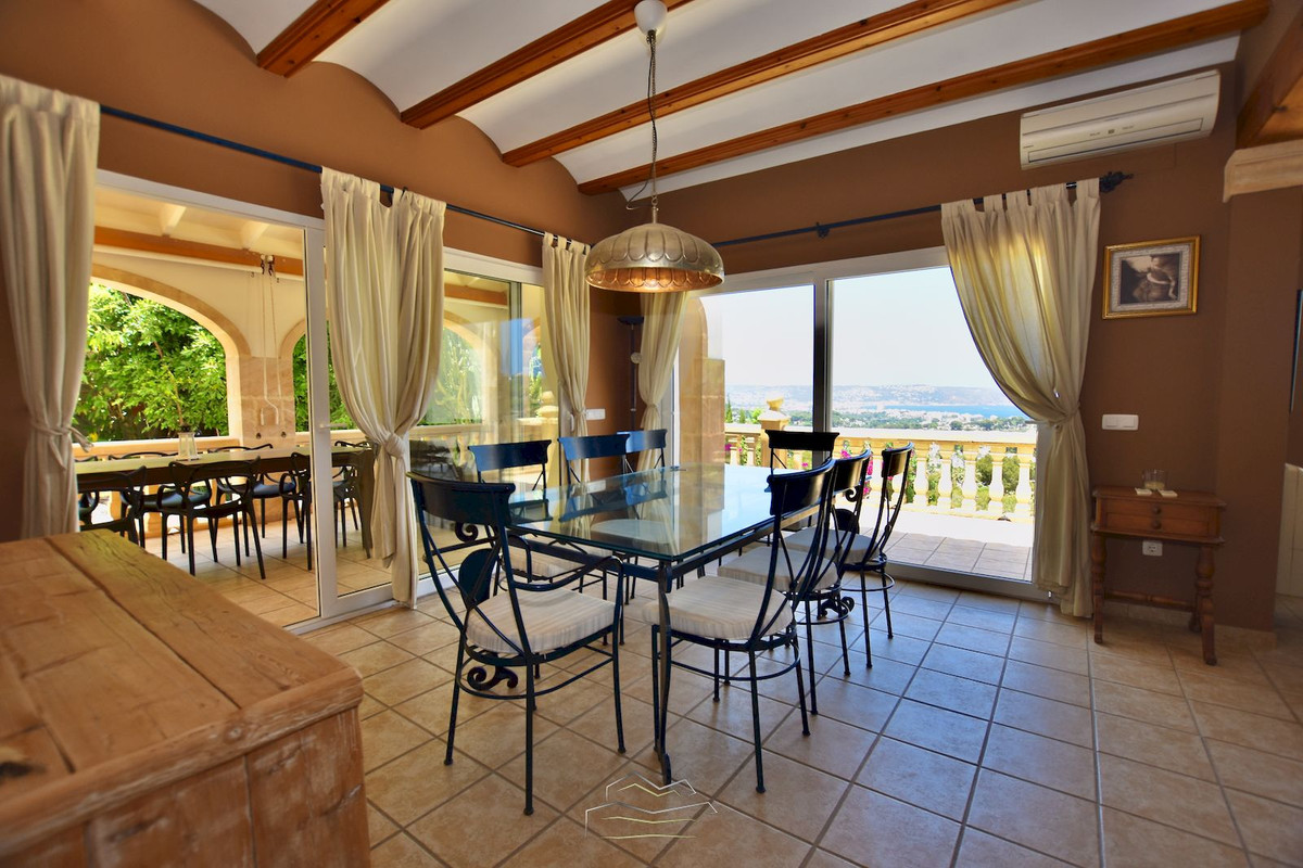 6 Bed Townhouse for sale in Javea Costa Blanca, Alicante, Spain