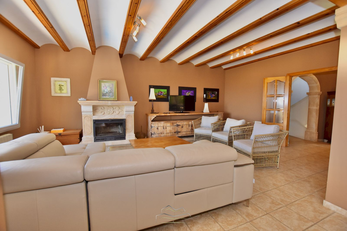6 Bed Townhouse for sale in Javea Costa Blanca, Alicante, Spain