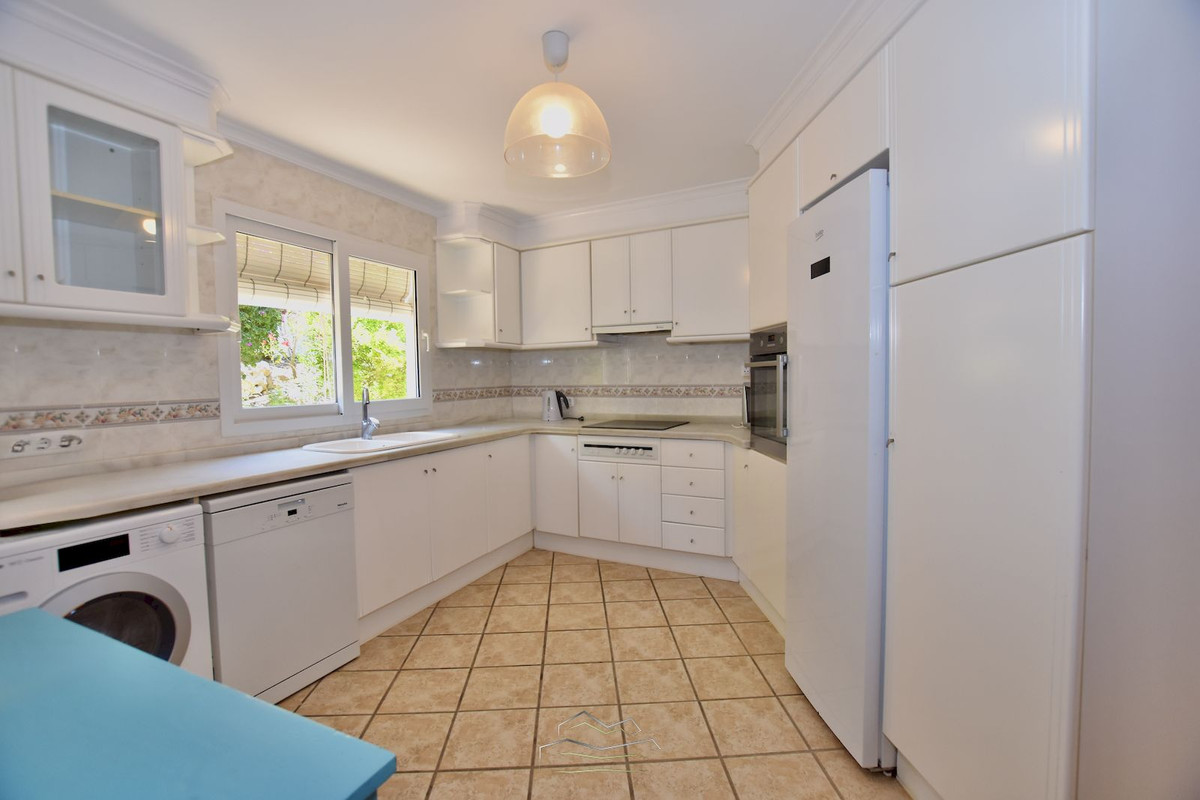 6 Bed Townhouse for sale in Javea Costa Blanca, Alicante, Spain