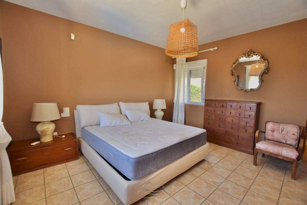 6 Bed Townhouse for sale in Javea Costa Blanca, Alicante, Spain