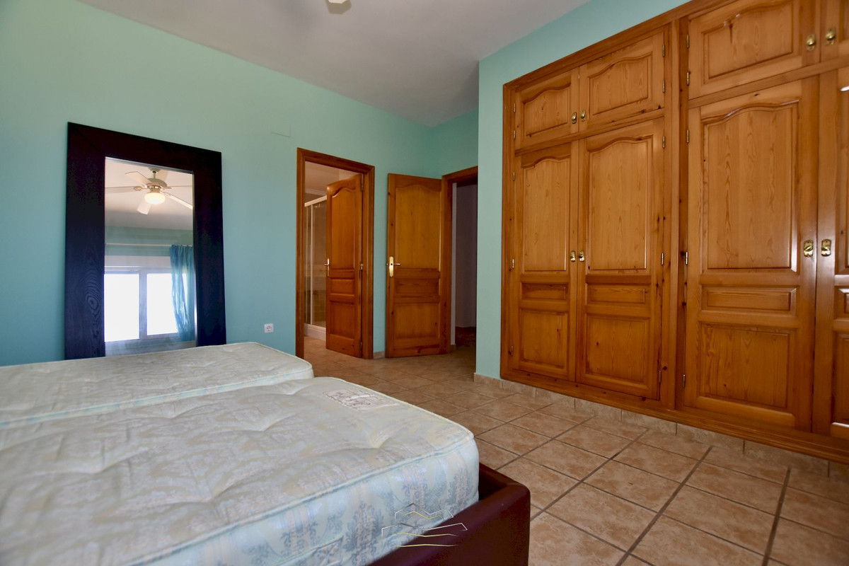 6 Bed Townhouse for sale in Javea Costa Blanca, Alicante, Spain