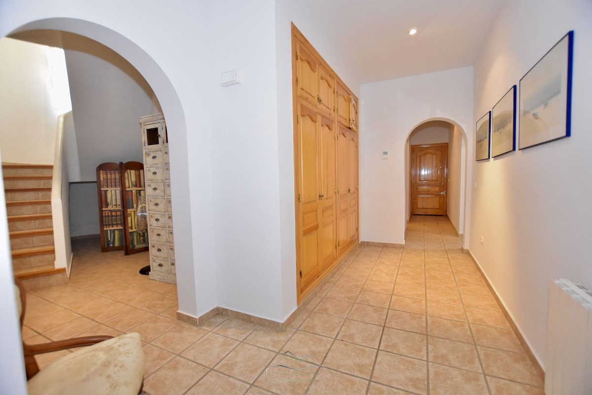 6 Bed Townhouse for sale in Javea Costa Blanca, Alicante, Spain