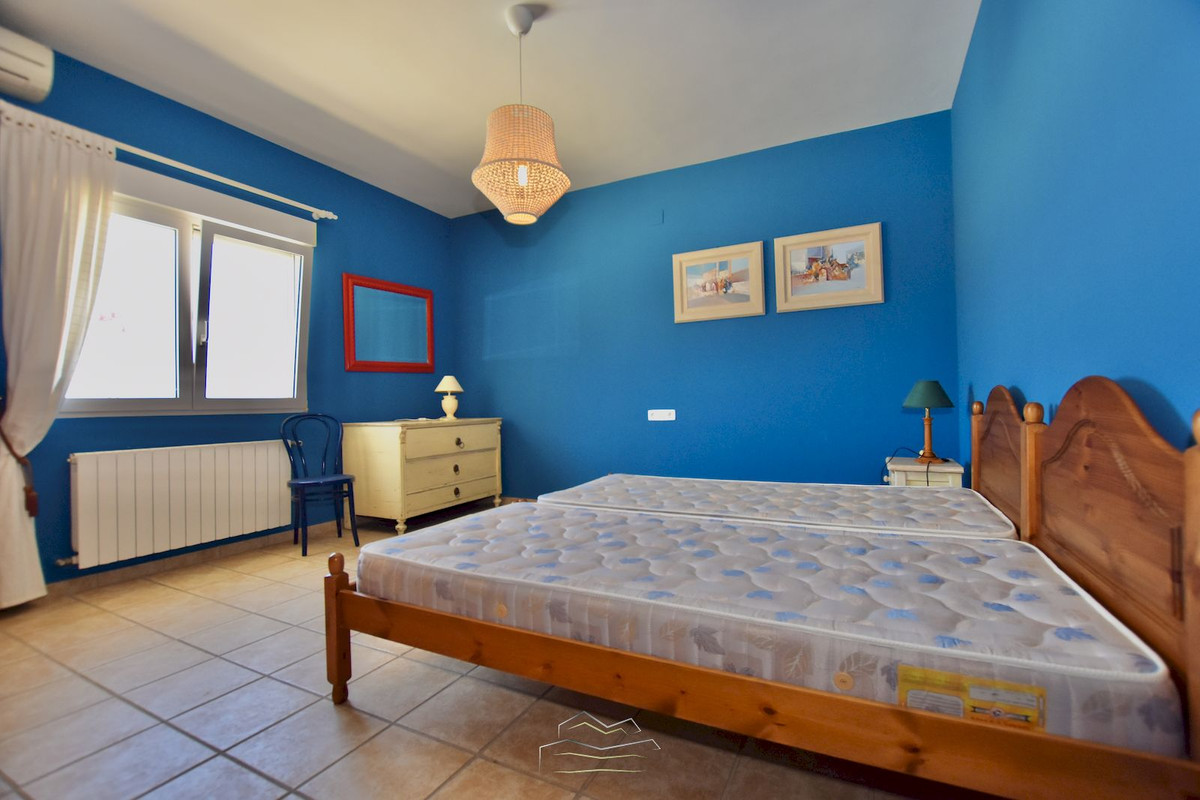 6 Bed Townhouse for sale in Javea Costa Blanca, Alicante, Spain