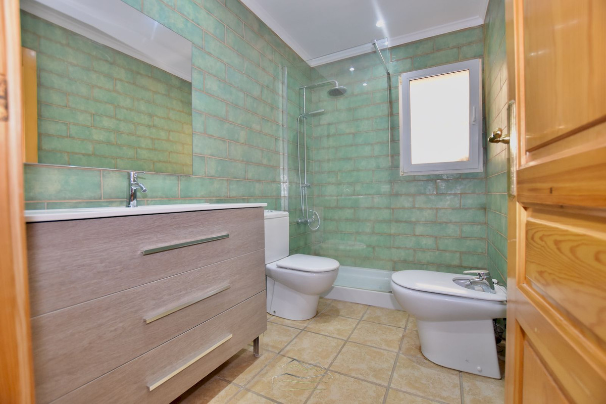 6 Bed Townhouse for sale in Javea Costa Blanca, Alicante, Spain