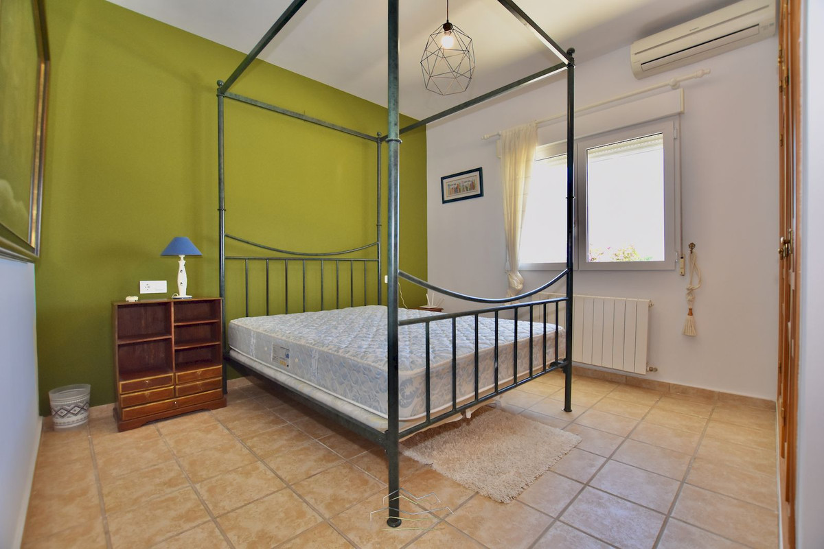 6 Bed Townhouse for sale in Javea Costa Blanca, Alicante, Spain