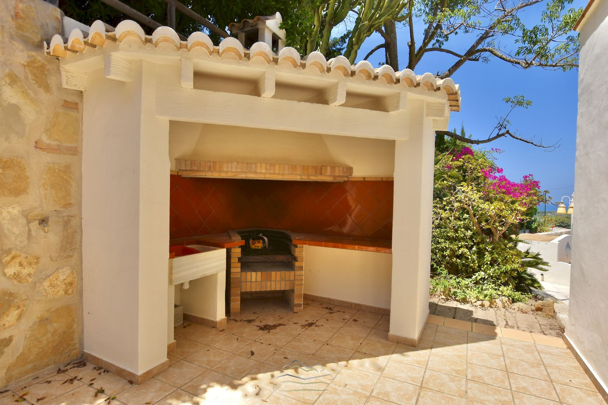 6 Bed Townhouse for sale in Javea Costa Blanca, Alicante, Spain