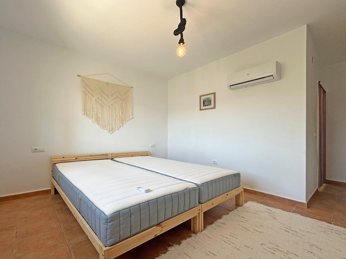 Se vende Villa - Chalet de 3 dormitorios en Costa Blanca, Alicante, España