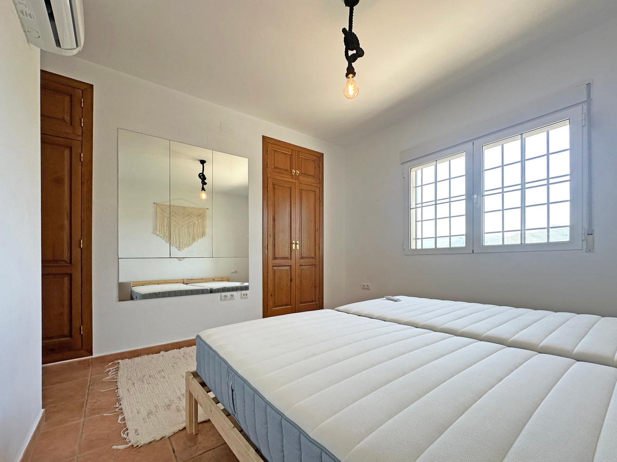 Se vende Villa - Chalet de 3 dormitorios en Costa Blanca, Alicante, España