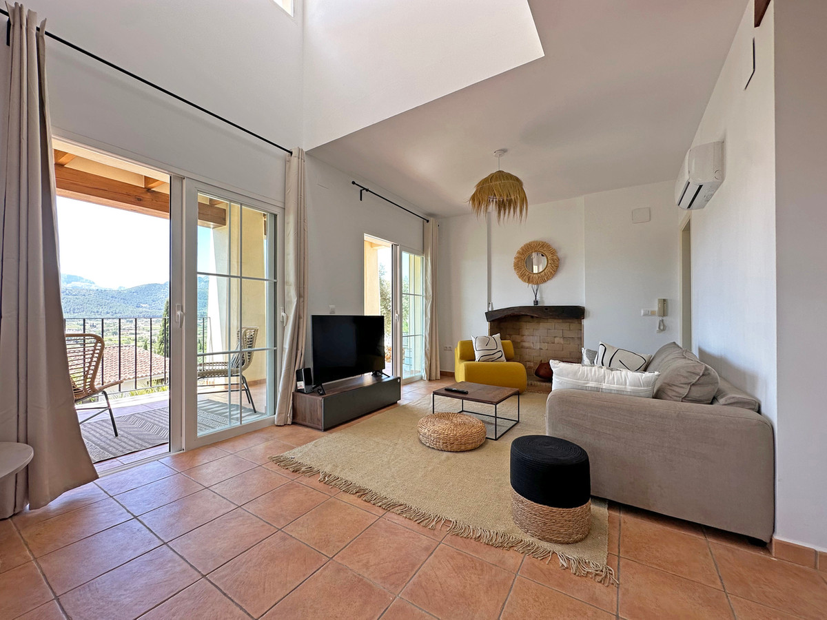 Se vende Villa - Chalet de 3 dormitorios en Costa Blanca, Alicante, España