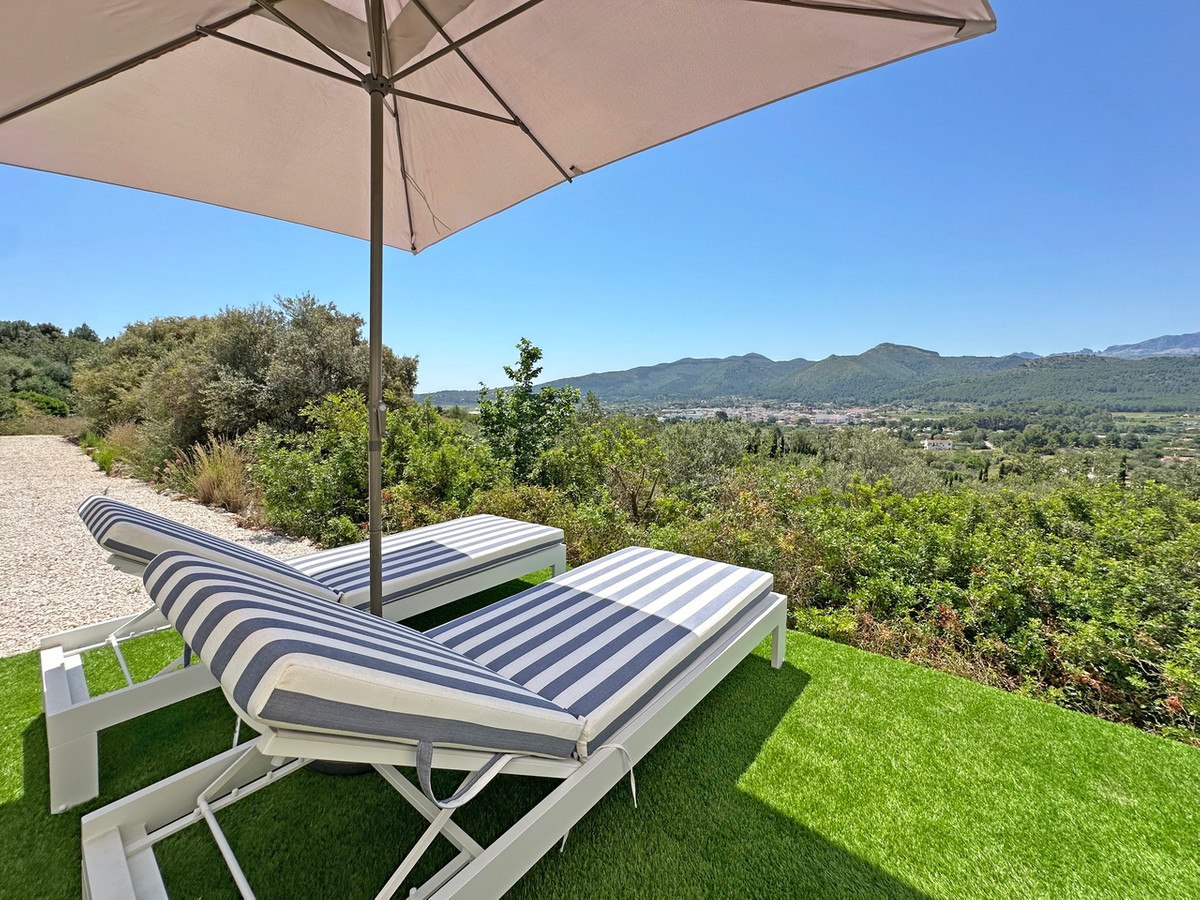 Se vende Villa - Chalet de 3 dormitorios en Costa Blanca, Alicante, España