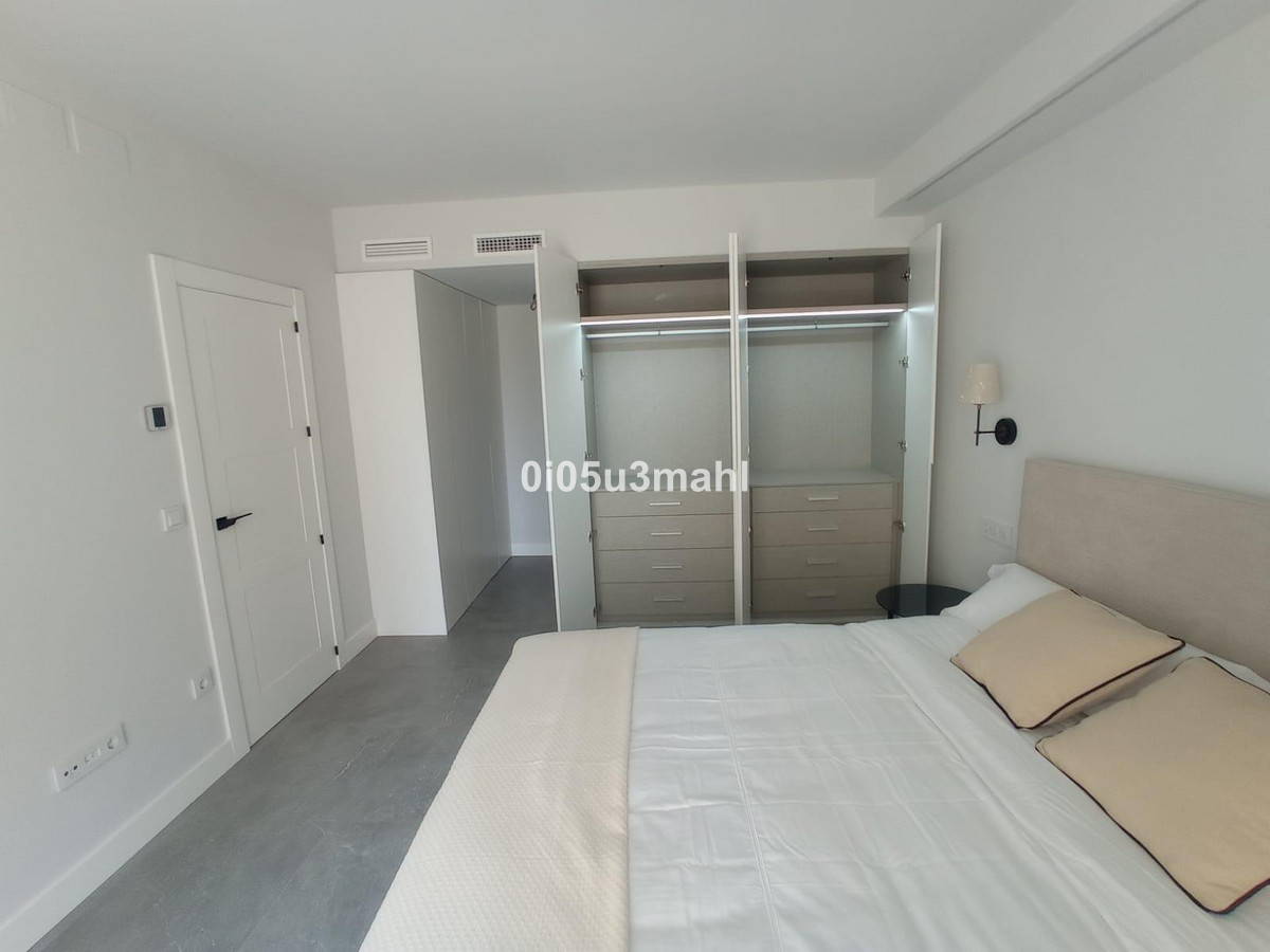 3 Bed Apartment for sale in Centro Histórico Málaga Ciudad, Málaga, Spain