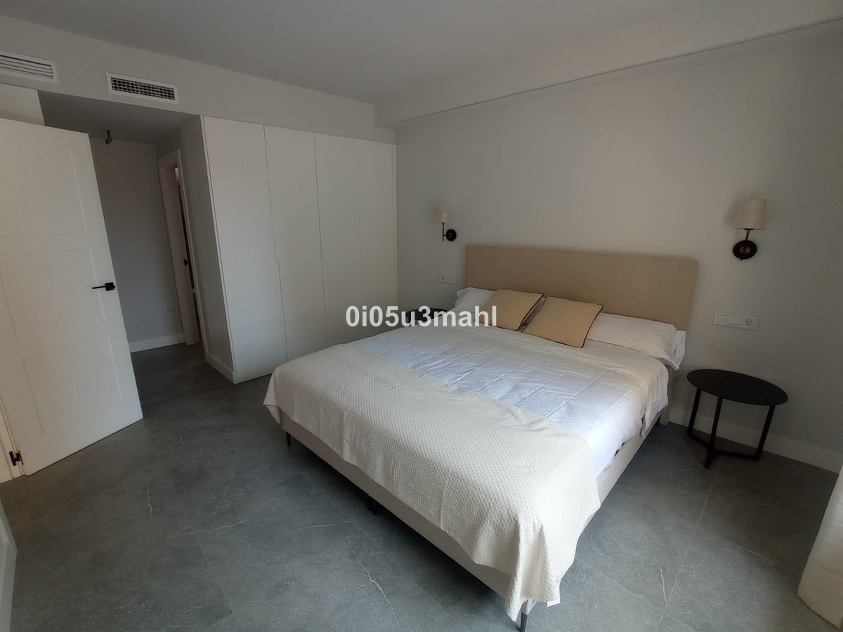 3 Bed Apartment for sale in Centro Histórico Málaga Ciudad, Málaga, Spain