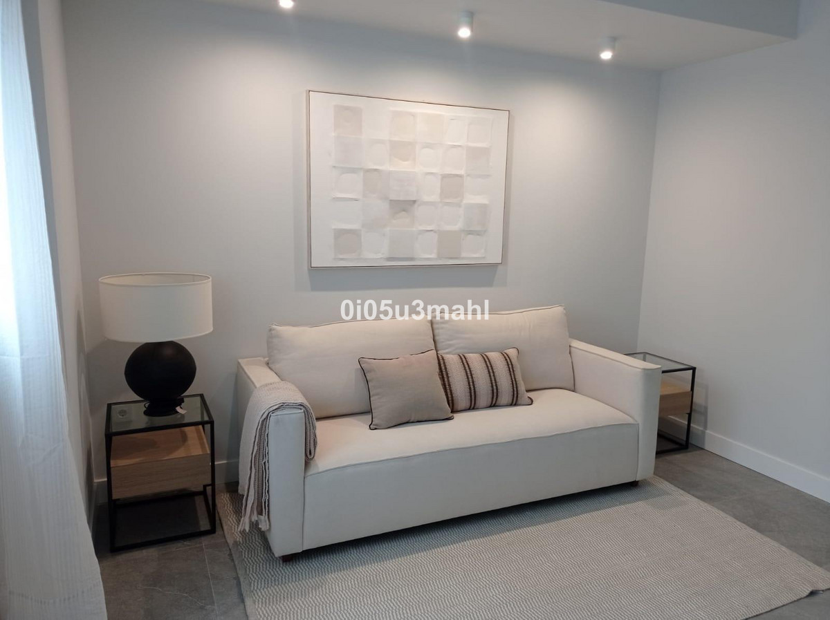 3 Bed Apartment for sale in Centro Histórico Málaga Ciudad, Málaga, Spain