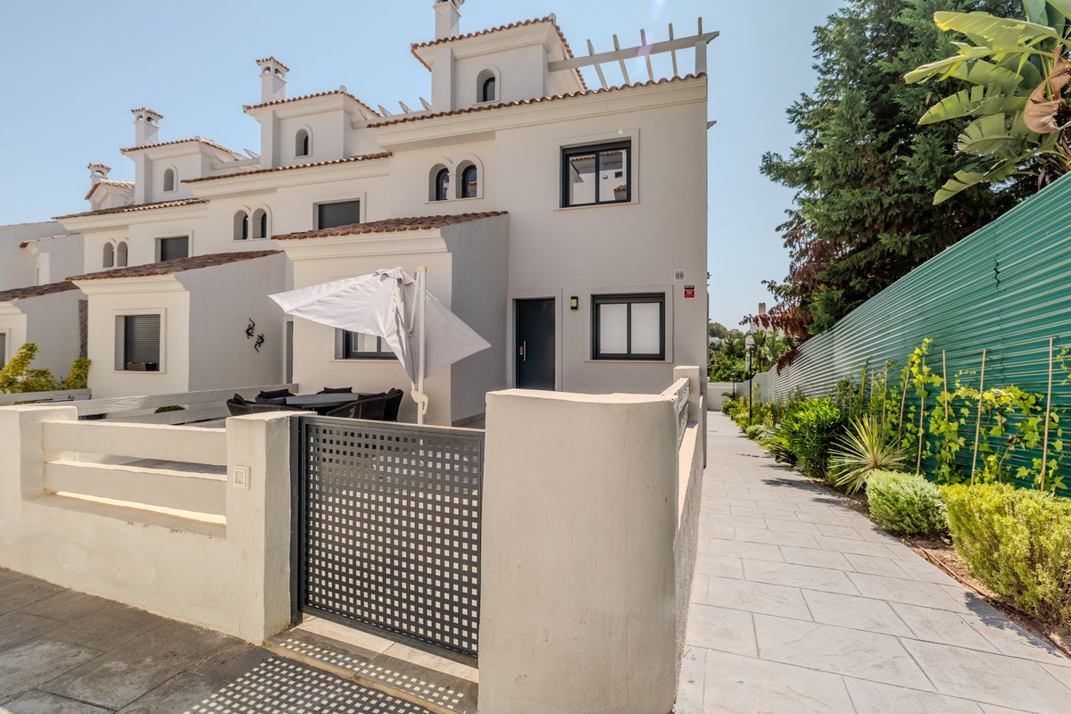 Se vende Adosada de 3 dormitorios en Costa Del Sol, Málaga, España