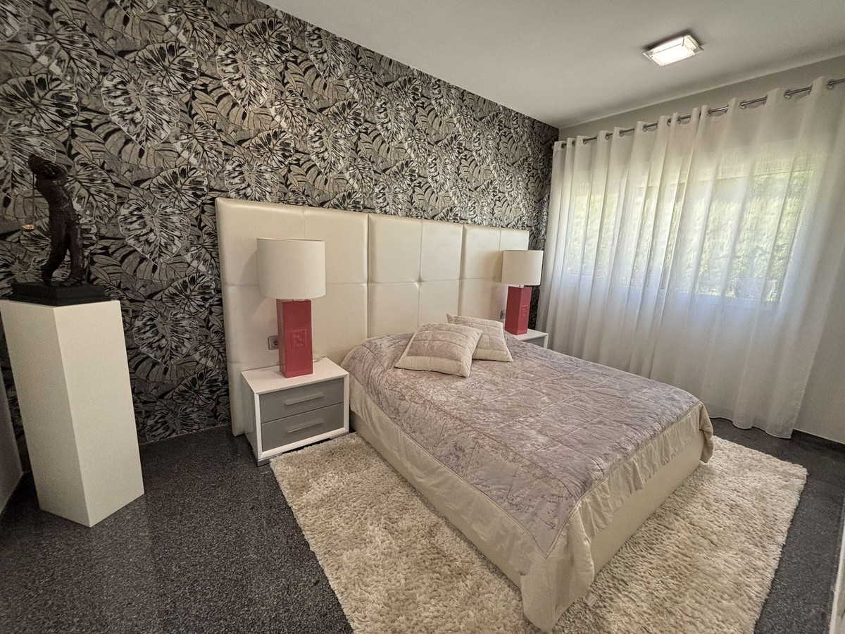 5 Bed Townhouse for sale in La Cala Golf Costa Del Sol, Málaga, Spain