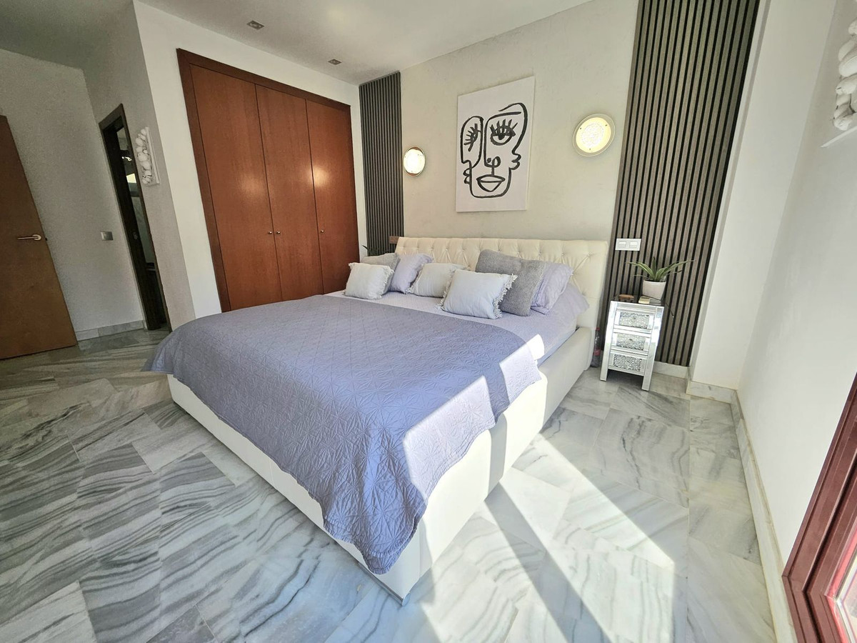 Se vende Villa - Chalet de 3 dormitorios en Costa Del Sol, Málaga, España
