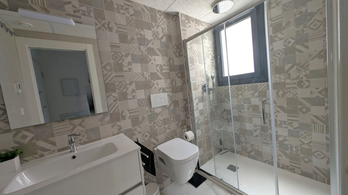 Se vende Ático de 2 dormitorios en Costa Blanca, Alicante, España