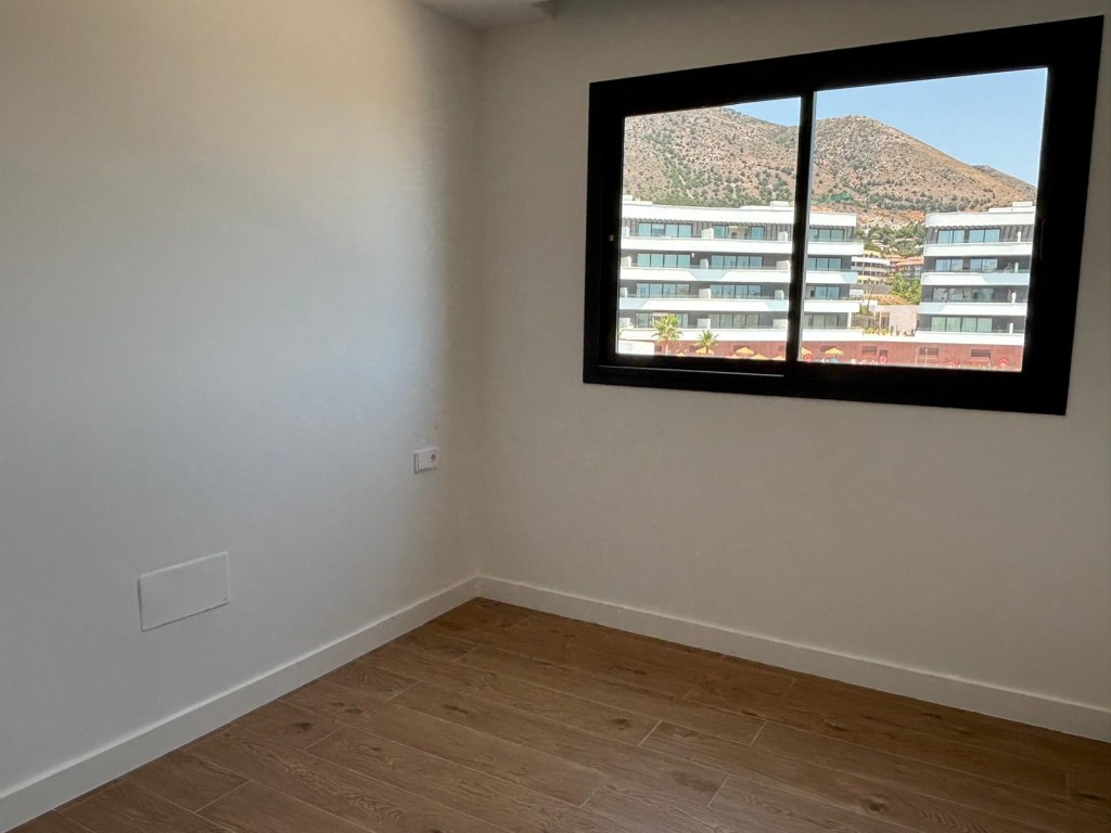 2 Bed Apartment for sale in Fuengirola Costa Del Sol, Málaga, Spain