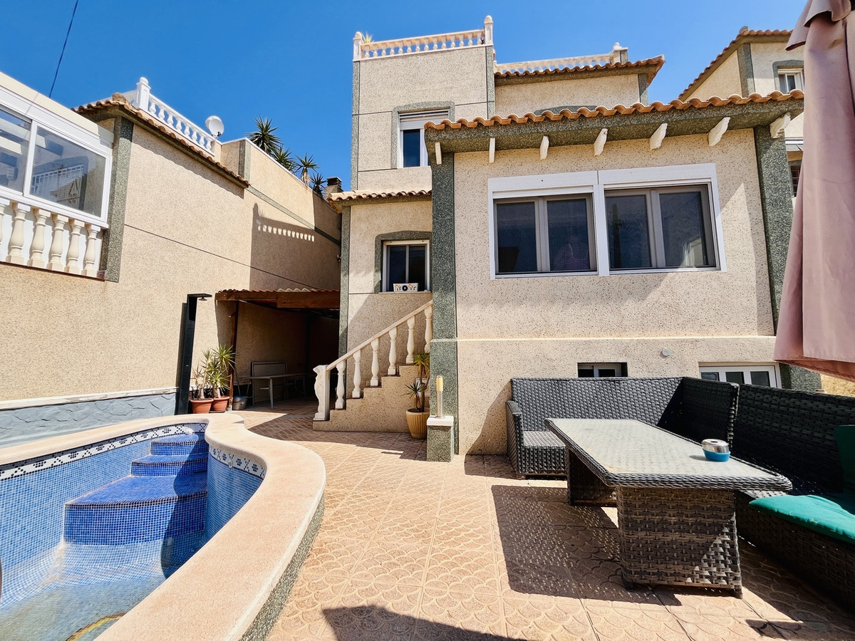 4 Bed Townhouse for sale in San Miguel De Salinas Costa Blanca, Alicante, Spain