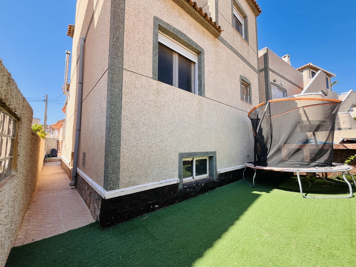 4 Bed Townhouse for sale in San Miguel De Salinas Costa Blanca, Alicante, Spain