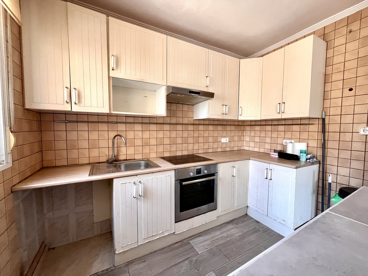 4 Bed Townhouse for sale in San Miguel De Salinas Costa Blanca, Alicante, Spain